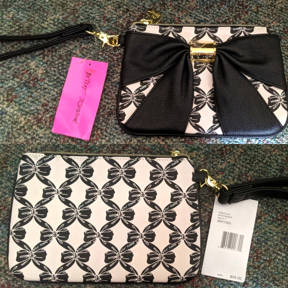 Betsey Johnson clutch NWT
